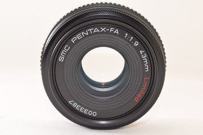 PENTAX SMC PENTAX-FA 43MM F1.9 LIMITED BLACK HIGH-PERFORMANCE STANDARD LENS