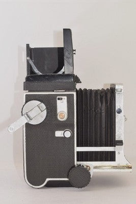 MAMIYA C220 PROFESSIONAL + 80MM F2.8 TWIN-LENS REFLEX CAMERA FROM JAPAN AS IS