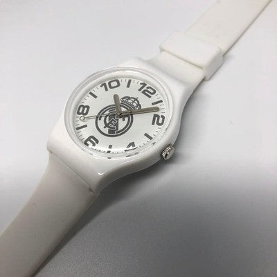 REAL MADRID CLUB DE FUTBOL WATCH 43811 WHITE & SILVER QUARTZ USED FROM JAPAN