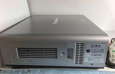 PANASONIC PT-DX610S DLP PROJECTOR 6500 LUMENS WITH STANDARD LENS TESTED
