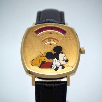 GUCCI DISNEY MICKEY MOUSE WATCH YA157420 BOYS SIZE GOLD DIAL BLACK BAND