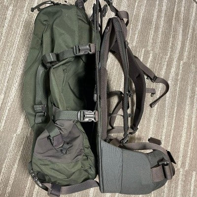 MYSTERY RANCH TERRA FRAME 50 BACKPACK DEEP EARTH NEAR MINT