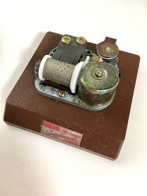 CAPCOM RESIDENT EVIL CODE VERONICA MUSIC BOX ASHFORD LULLABY RARE WORKING USED