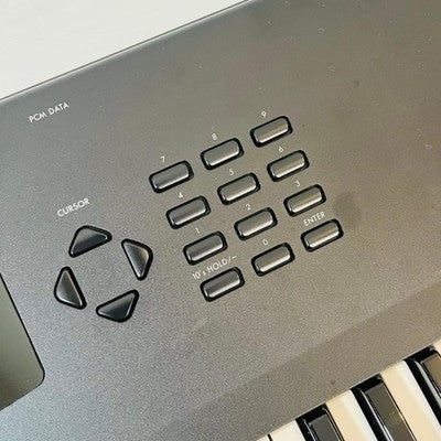 KORG X3 MUSIC WORKSTATION SYNTHESIZER W/ CASE MANUAL DISK TESTED FROM JAPAN