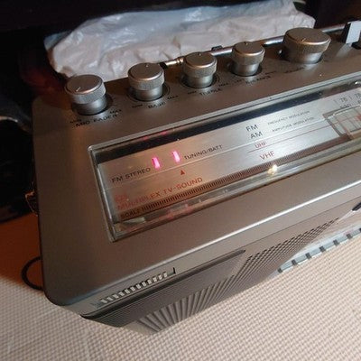SONY CFS-V1 BOOMBOX CASSETTE RADIO FM/AM SHOWA RETRO VINTAGE 1979