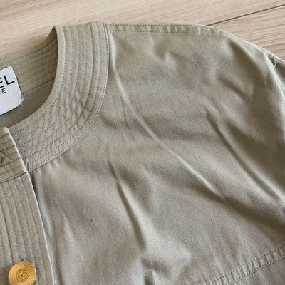 CHANEL VINTAGE BEIGE COTTON SKIRT SUIT SET GOLD BUTTONS SIZE 40 AUTHENTIC