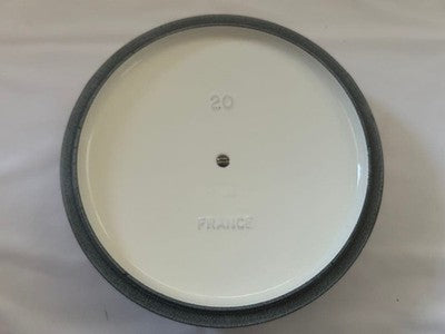 LE CREUSET COCOTTE RONDE PETAL 20CM SHINY WHITE DUTCH OVEN UNUSED ENAMELED POT