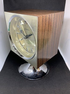 Vintage CARAMATIC Electromagnetic Balance Table Clock Japan 1960s-70s