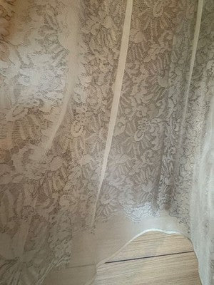 CHANEL LACE A-LINE SHEER SKIRT WHITE TONES WOMEN SIZE 36 MADE IN ITALY USED