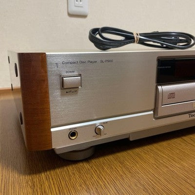 TECHNICS SL-P900 CD PLAYER MASH DAC HIGH-END AUDIO SIDE WOOD PANELS JAPAN