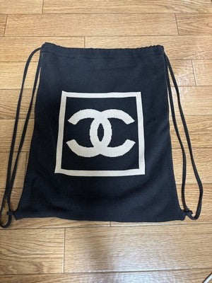CHANEL VINTAGE KNIT BACKPACK LARGE LOGO RARE DESIGN EXCELLENT CONDITION BAG