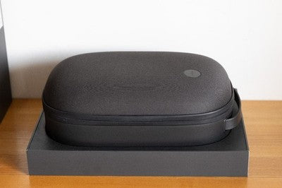 MICROSOFT HOLOLENS 2 SMART GLASSES VR HEADSET DEVICE FROM JPN WITH BOX