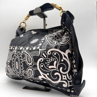 SACAI 16-01120M PAISLEY LEATHER 2WAY ROPE HANDLE SHOULDER BAG NAVY/WHITE