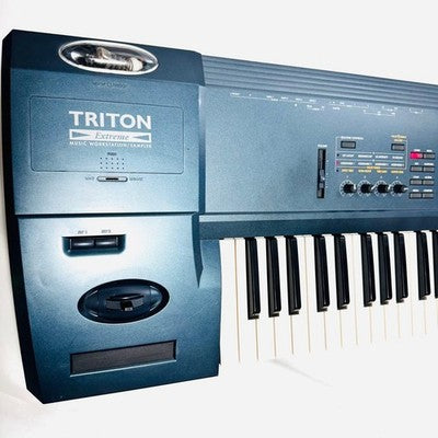KORG TRITON EXTREME 76-KEY SYNTHESIZER RAM EXPANSION WORKING FROM JAPAN
