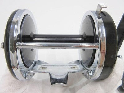 ABU AMBASSADOR 10000C 820500 BAITCASTING REEL FISHING BLACK ABU GARCIA
