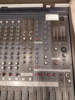 YAMAHA MG24/14FX MIXING CONSOLE 24CH ANALOG AUDIO MIXER SR MIXER WITH CASE