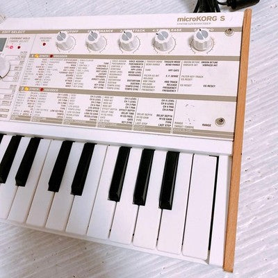 KORG MICROKORG S MK-1S SYNTHESIZER VOCODER W/MIC CABLE AC ADAPTER TESTED JAPAN