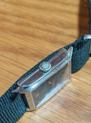 JUNGHANS MILITARY SMALL SECONDS 1950S HAND-WOUND MEN'S WATCH GERMAN MADE