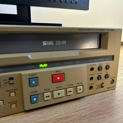 SONY SVO-5800 COMMERCIAL S-VHS VIDEO CASSETTE RECORDER - TBC TESTED FROM JAPAN