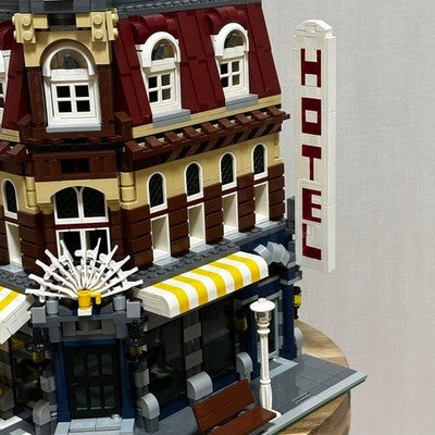 LEGO 10182 CAFE CORNER MODULAR BUILDING CREATOR SET W/ BOX NO MANUAL RARE