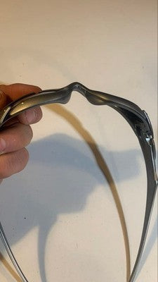 OAKLEY PLATE VINTAGE SUNGLASSES BLACK IRIDIUM LENSES DARK SILVER FRAME