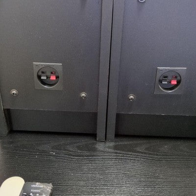 JBL J216PRO TESTED 2-WAY BASS REFLEX BOOKSHELF SPEAKERS BLACK WORKING PAIR