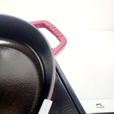 STAUB BLAZER SAUTÉ PAN 24CM DRAGON BORDEAUX UNUSED RARE JP MINT