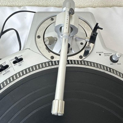 VESTAX QFO DJ TURNTABLE W/ SHURE M44-7 CARTRIDGE - TESTED, HAS CRACK