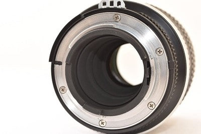 NIKON AI MICRO-NIKKOR 105MM F/4 TELEPHOTO MICRO LENS FROM NIKON EXCELLENT+++++