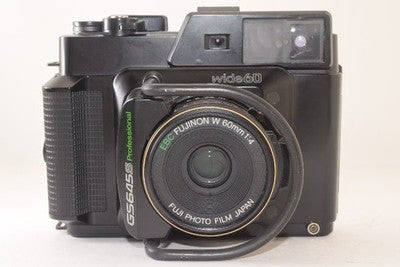 FUJIFILM GS645S PROFESSIONAL MEDIUM FORMAT CAMERA FROM JAPAN BLACK AS IS