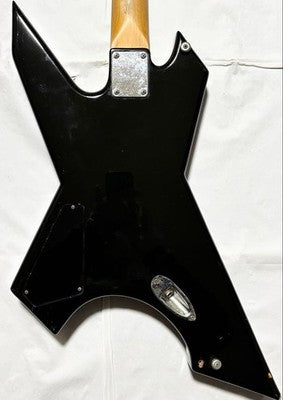 KILLER DAGGER BASS MODIFIED SCALLOPED FRETBOARD ELECTRIC BASS WITH CASE AS IS