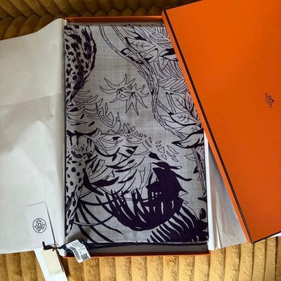 HERMES CARRE 140 JUNGLE LOVE LEOPARD CASHMERE SILK GRAY PURPLE GIFTS UNUSED