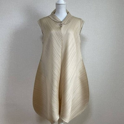PLEATS PLEASE ISSEY MIYAKE DRESS SIZE 3 JAPAN NEAR MINT
