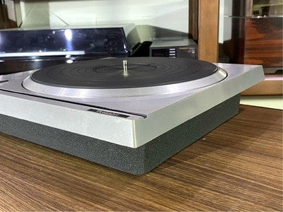 TECHNICS SP-10MK2A, SH-10EA, AND SH-10R TURNTABLES (INCLUDES TRANSPORT PLATE)