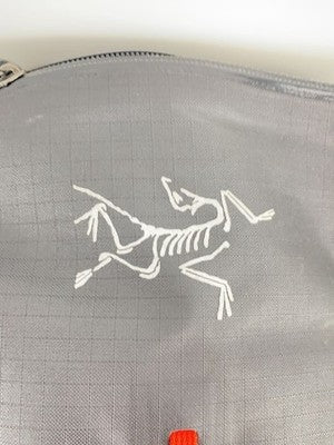 ARC'TERYX NYLON BACKPACK 19644-131243 22L BLACK HIKING USED
