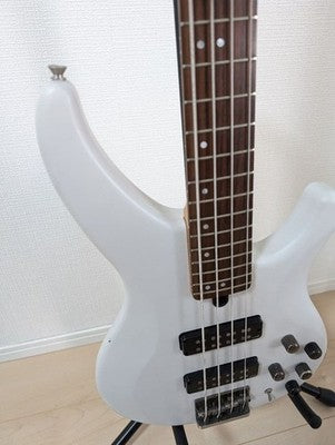 YAMAHA TRBX504 4-STRING BASS GUITAR, ROSEWOOD FINGERBOARD, TRANSLUCENT