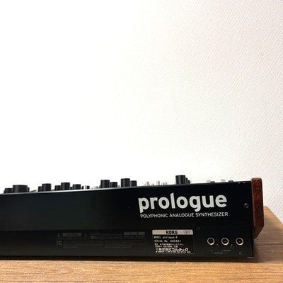 KORG PROLOGUE 8 ANALOG POLYPHONIC SYNTHESIZER KEYBOARD EXCELLENT CONDITION JAPAN