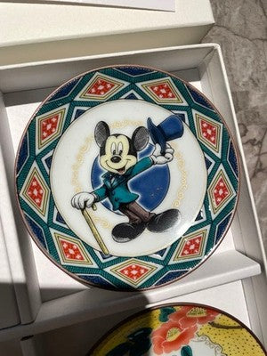 DISNEYLAND HOTEL KUTANI WARE PLATES SET OF 5 SUITE ROOM EXCLUSIVE JAPAN
