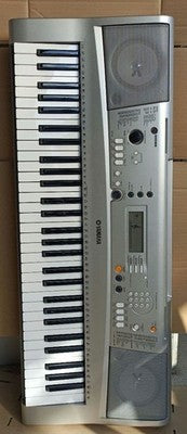 YAMAHA PSR-E313 61-KEY PORTABLE KEYBOARD W/ ADAPTER MUSIC STAND UNUSED TESTED