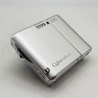SONY CYBER-SHOT DSC-G1 6MP COMPACT DIGITAL CAMERA SILVER - EXCELLENT++++