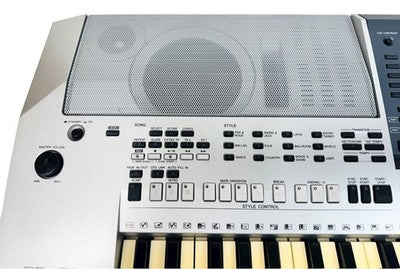 YAMAHA PSR-S700 61-KEY KEYBOARD SYNTHESIZER SERVICED WORKING WITH CASE