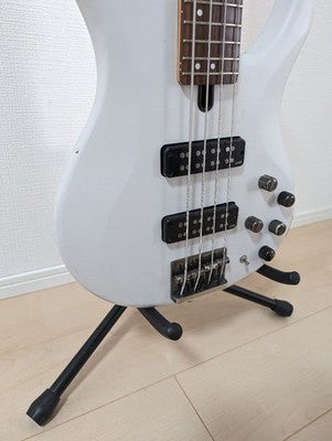 YAMAHA TRBX504 4-STRING BASS GUITAR, ROSEWOOD FINGERBOARD, TRANSLUCENT
