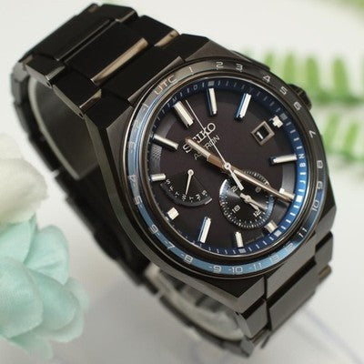 SEIKO ASTRON SBXY041 NEXTER SOLAR RADIO CONTROLLED TITANIUM WORLD TIME WATCH8B63