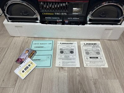 LASONIC TRC-975 VINTAGE BOOMBOX RADIO CASSETTE PLAYER W/ ORIGINAL BOX WORKING