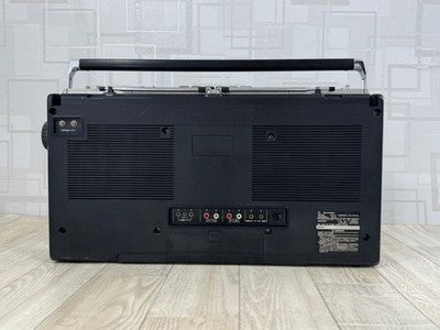 SHARP GF-305ST VINTAGE BOOMBOX RADIO CASSETTE PLAYER 2-WAY 4 SPEAKER WORKING