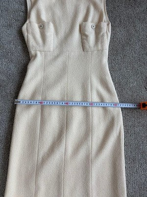 CHANEL IVORY SLEEVELESS DRESS SIZE 38 WOOL SILK CC BUTTON ELEGANT AUTHENTIC