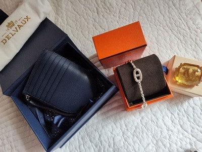 DELVAUX PIN D MULTIFONCTIONS LEATHER COIN CARD CASE WITH BOX