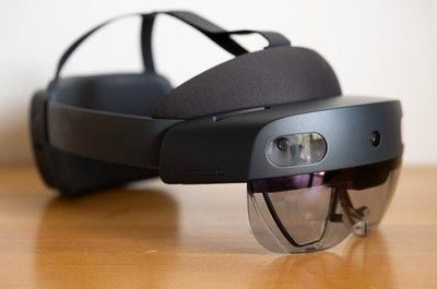 MICROSOFT HOLOLENS 2 SMART GLASSES VR HEADSET DEVICE FROM JPN WITH BOX
