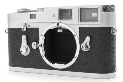 LEICA M2 35MM FILM CAMERA RANGEFINDER SILVER CHROME TESTED