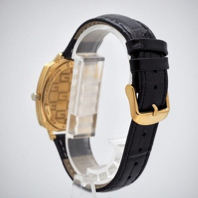 GUCCI DISNEY MICKEY MOUSE WATCH YA157420 BOYS SIZE GOLD DIAL BLACK BAND